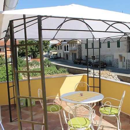 Apartment Antic Zaton  Pokoj fotografie